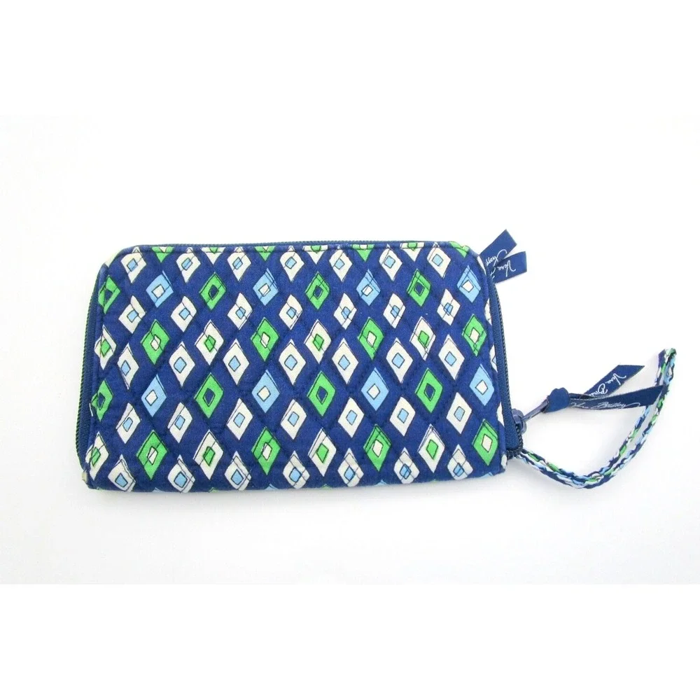 Vera Bradley Blue Diamonds Wristlet Zip Around Wallet